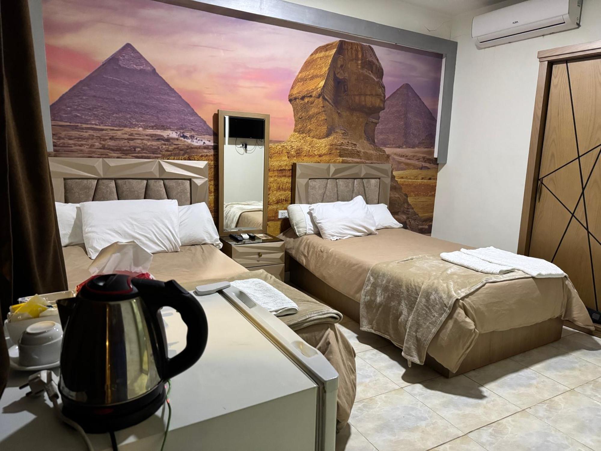 Hotel Nefertiti Pyramids View El El Cairo Exterior foto