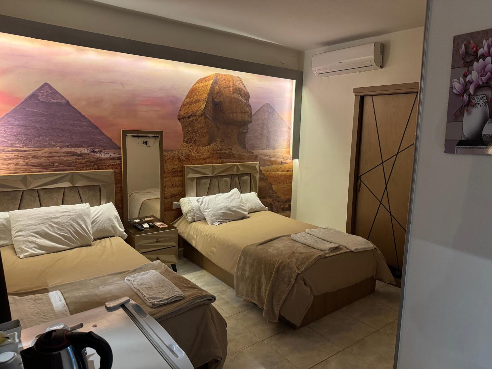 Hotel Nefertiti Pyramids View El El Cairo Exterior foto