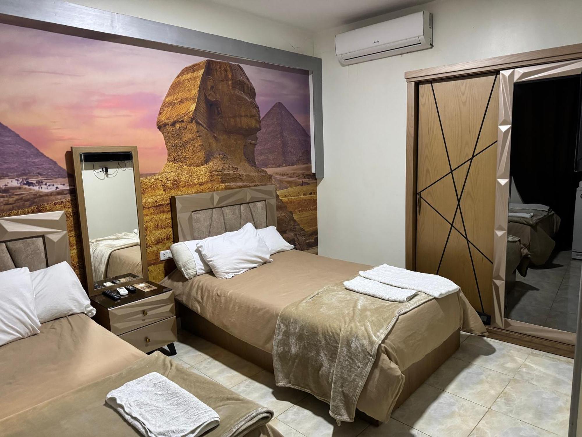 Hotel Nefertiti Pyramids View El El Cairo Exterior foto